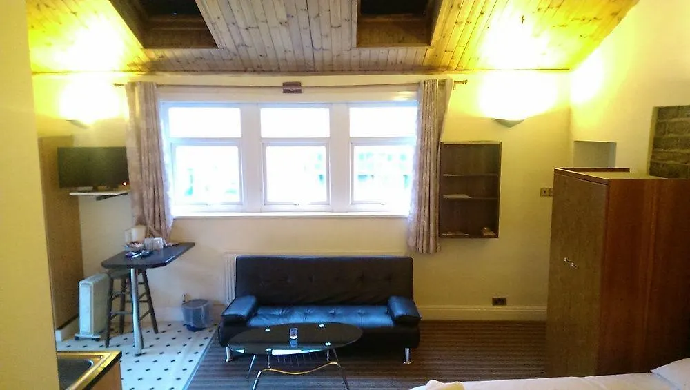 Huddersfield Hotel